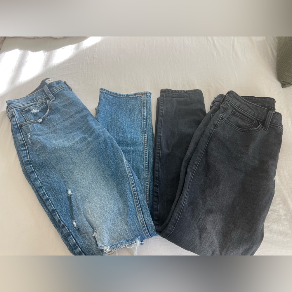 Abercrombie & Fitch Women Jeans Bundle. 1 Skinny High Rise & 1 The 90s Skinny